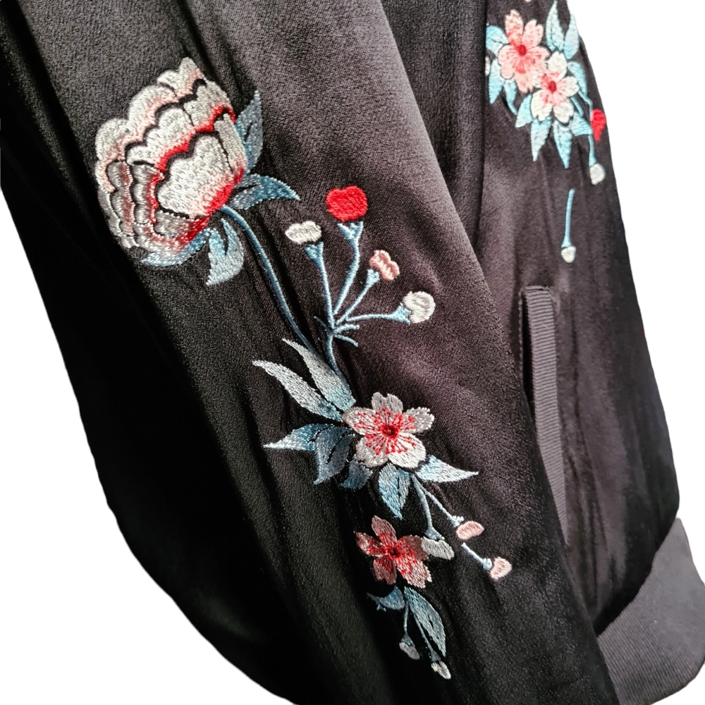 Glassons Size L Women's Black Satin Feel Floral Embroidered Bomber Jacket - Picture 4 of 13